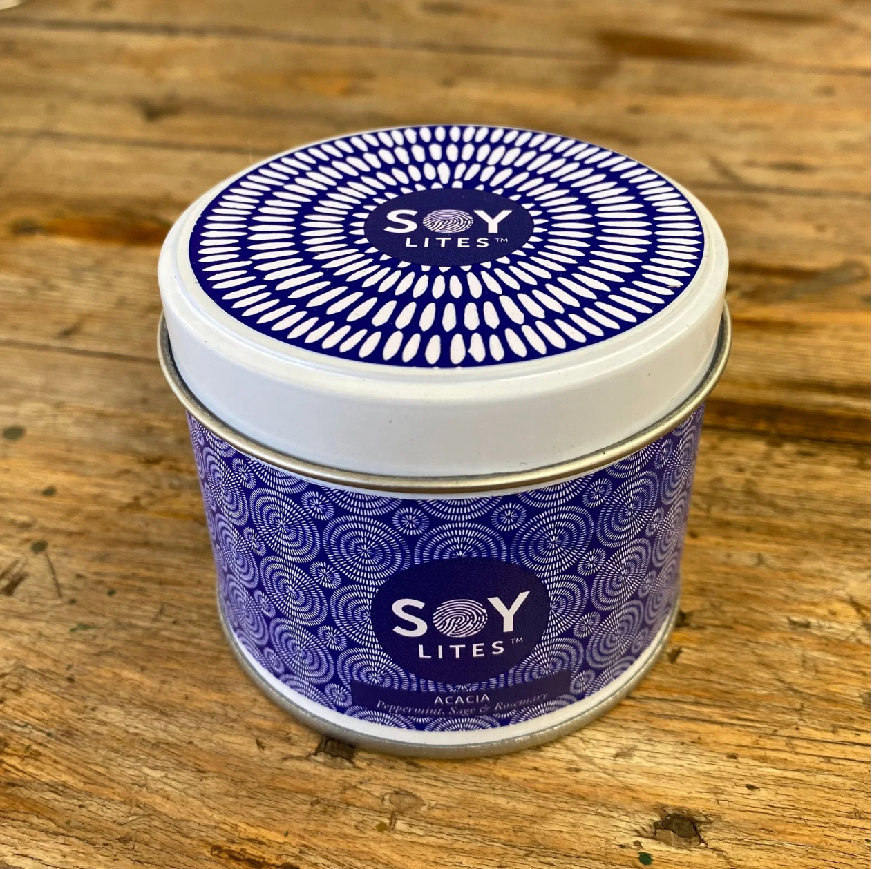 Acacia Soy Candle (200ml) – Peppermint, Sage & Rosemary