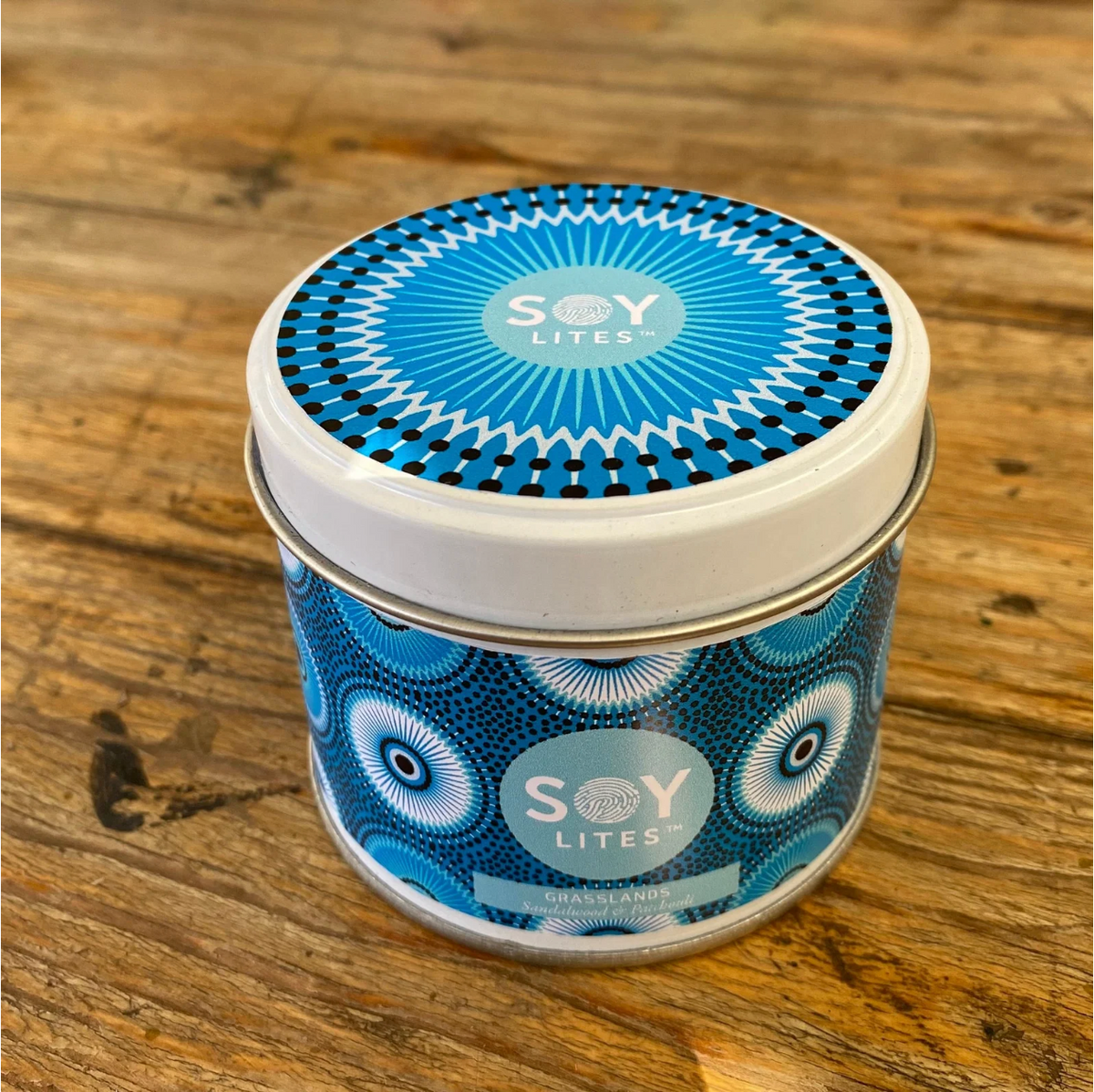 Grasslands Soy Candle (200ml) – Sandalwood & Patchouli