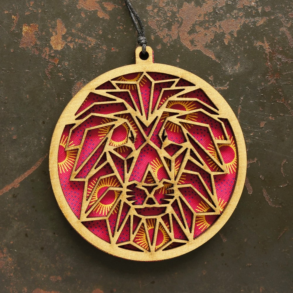 Lion Shweshwe Wooden Ornament