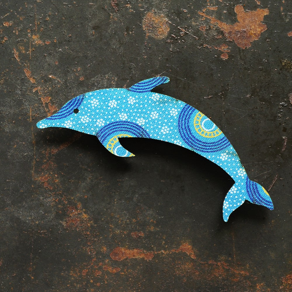 Dolphin Magnet