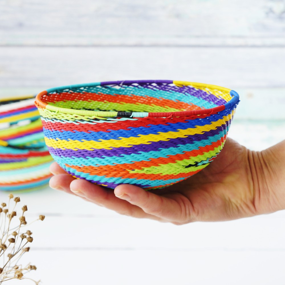 Scooby Rainbow Bowl – medium