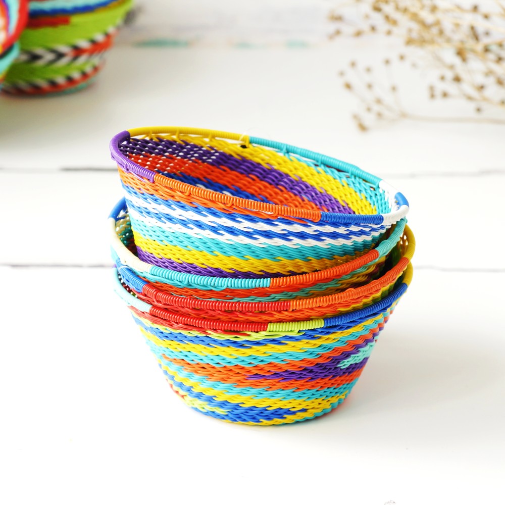 Scooby Rainbow Bowls – small